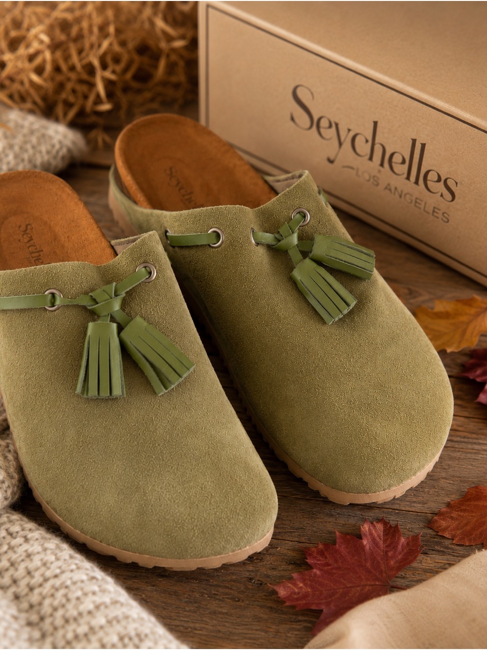 Seychelles Windswept Olive Suede Tassel Clogs Size 8.5